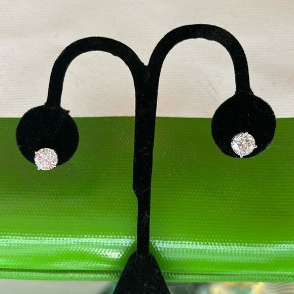 Crystal Stud Earrings - Picture 1 of 4